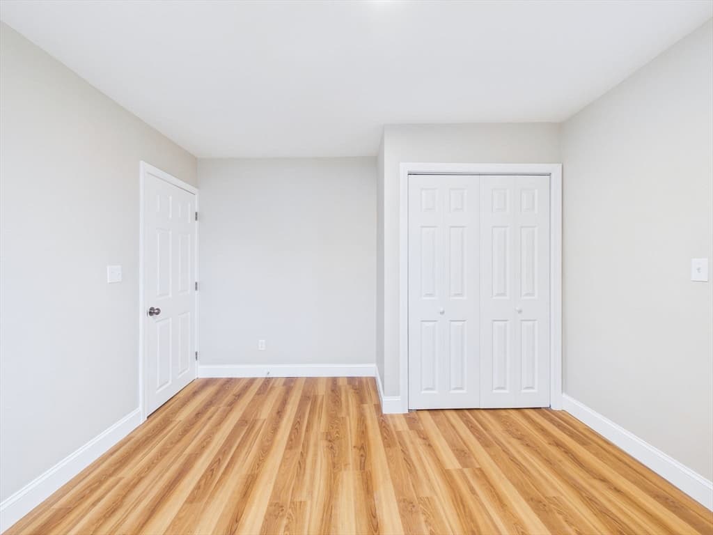 Single Family Residence at 715 Newhall St, Fall River MA 02721, photo 25 of 26