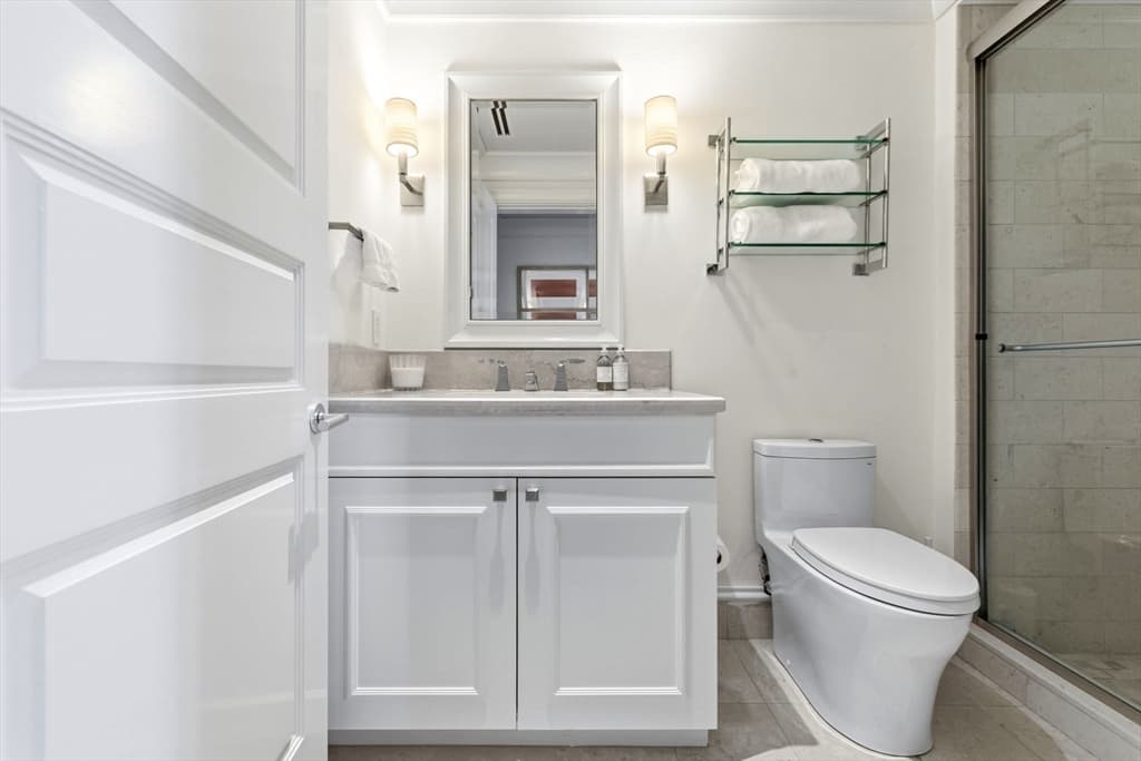 Condominium at 776 Boylston Street, Boston MA 02199, Boston, photo 14 of 15