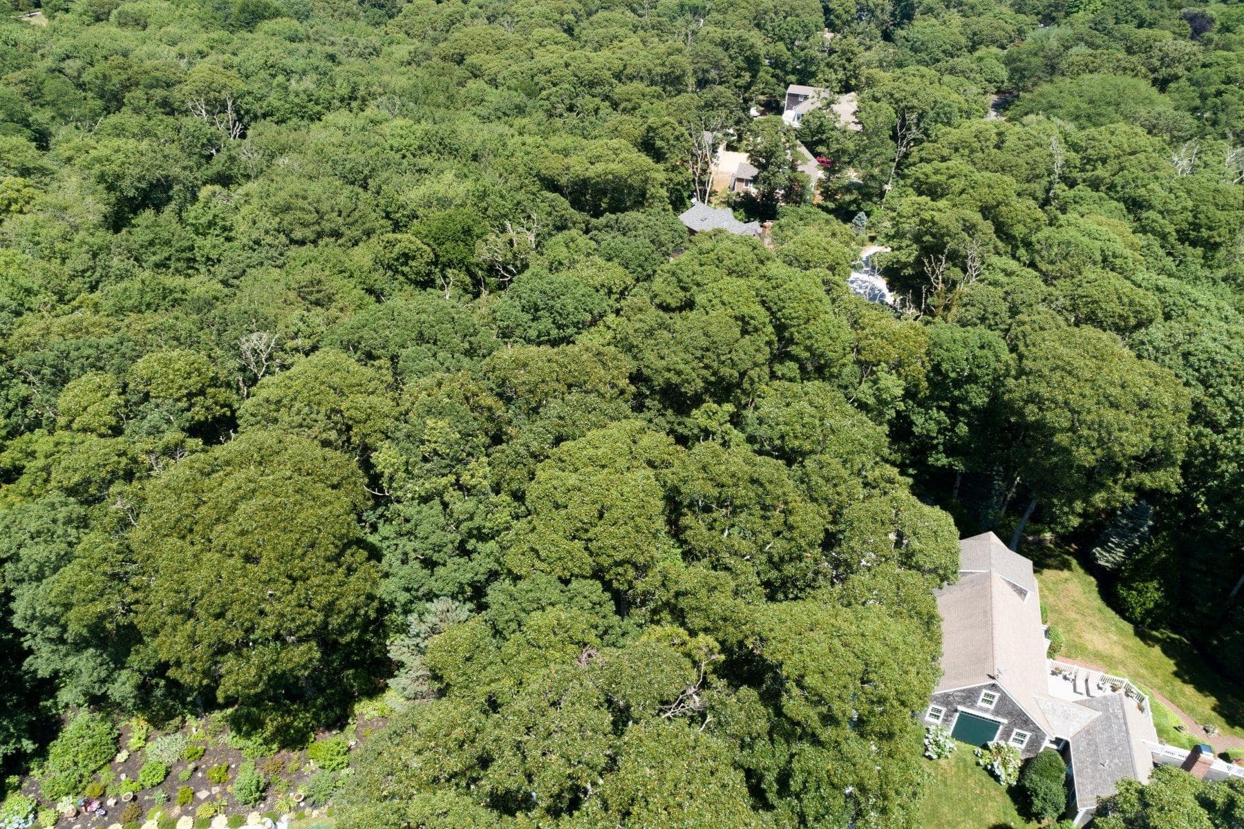 Residential at 17 Sky Meadow Drive, Orleans MA 02653, photo 9 of 20