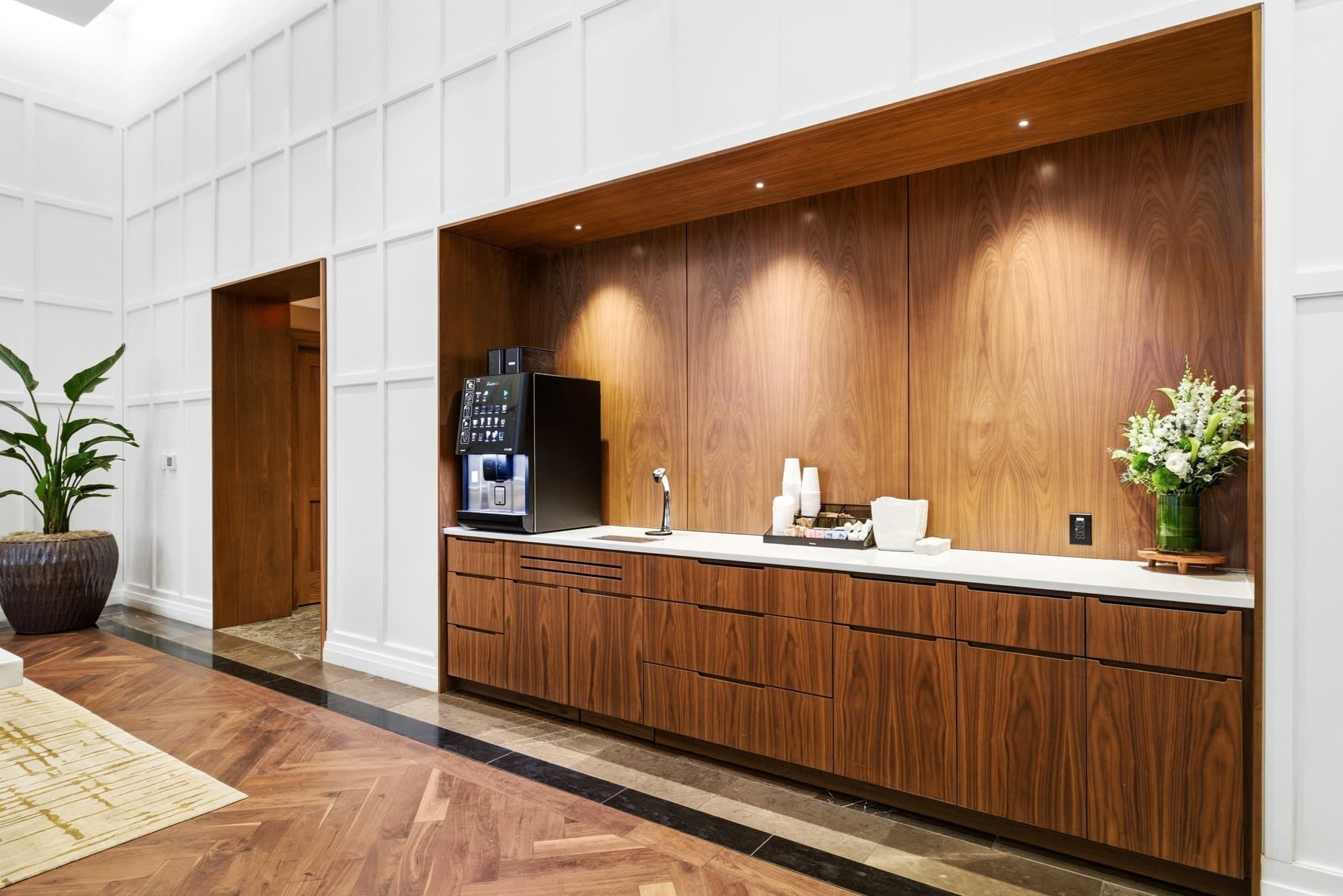 Condominium at 1 Avery St # 11C, Boston MA 02111, photo 11 of 15