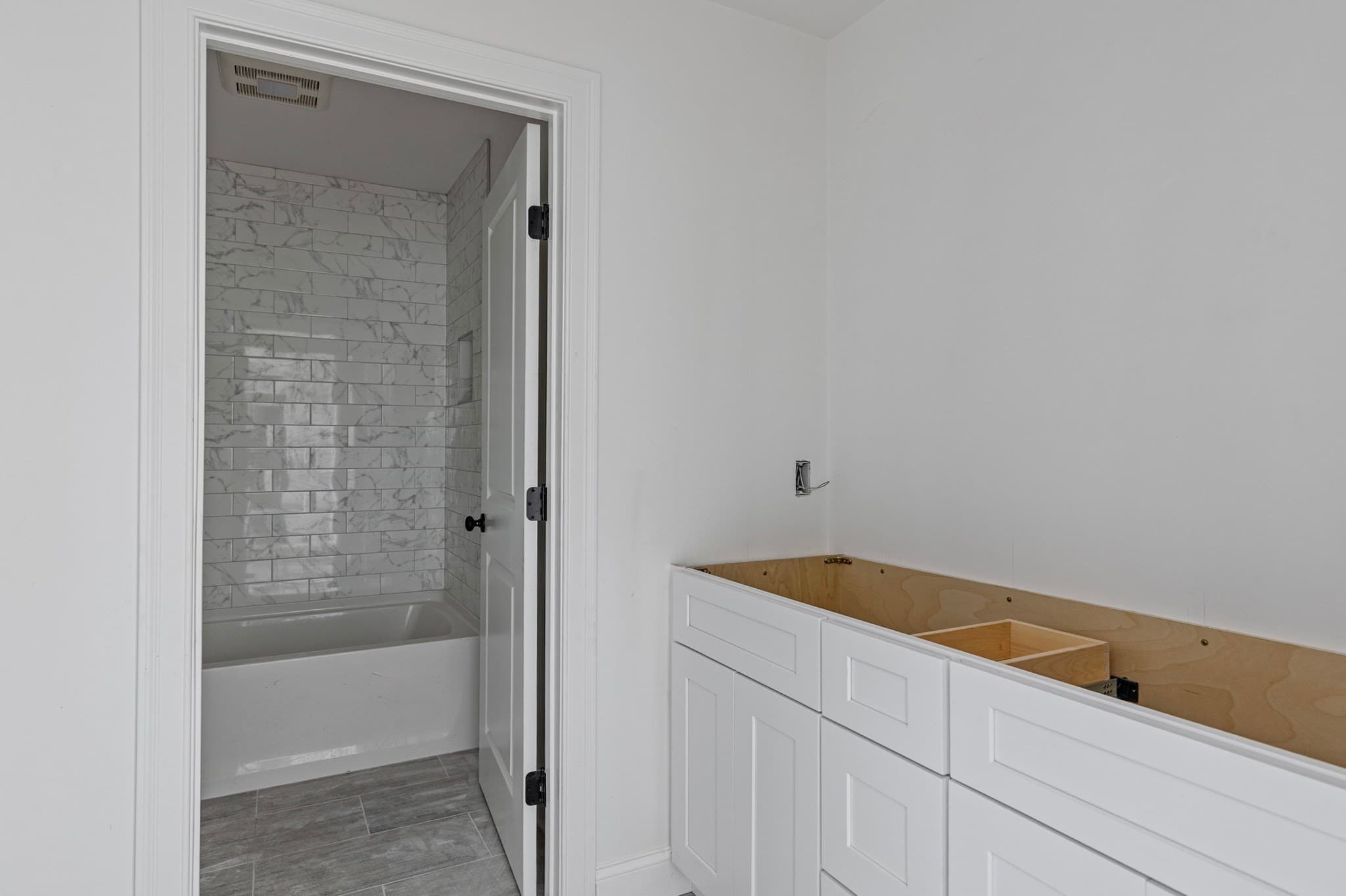 Single Family Residence at 6 Abby Road, Grafton MA 01536, photo 27 of 38