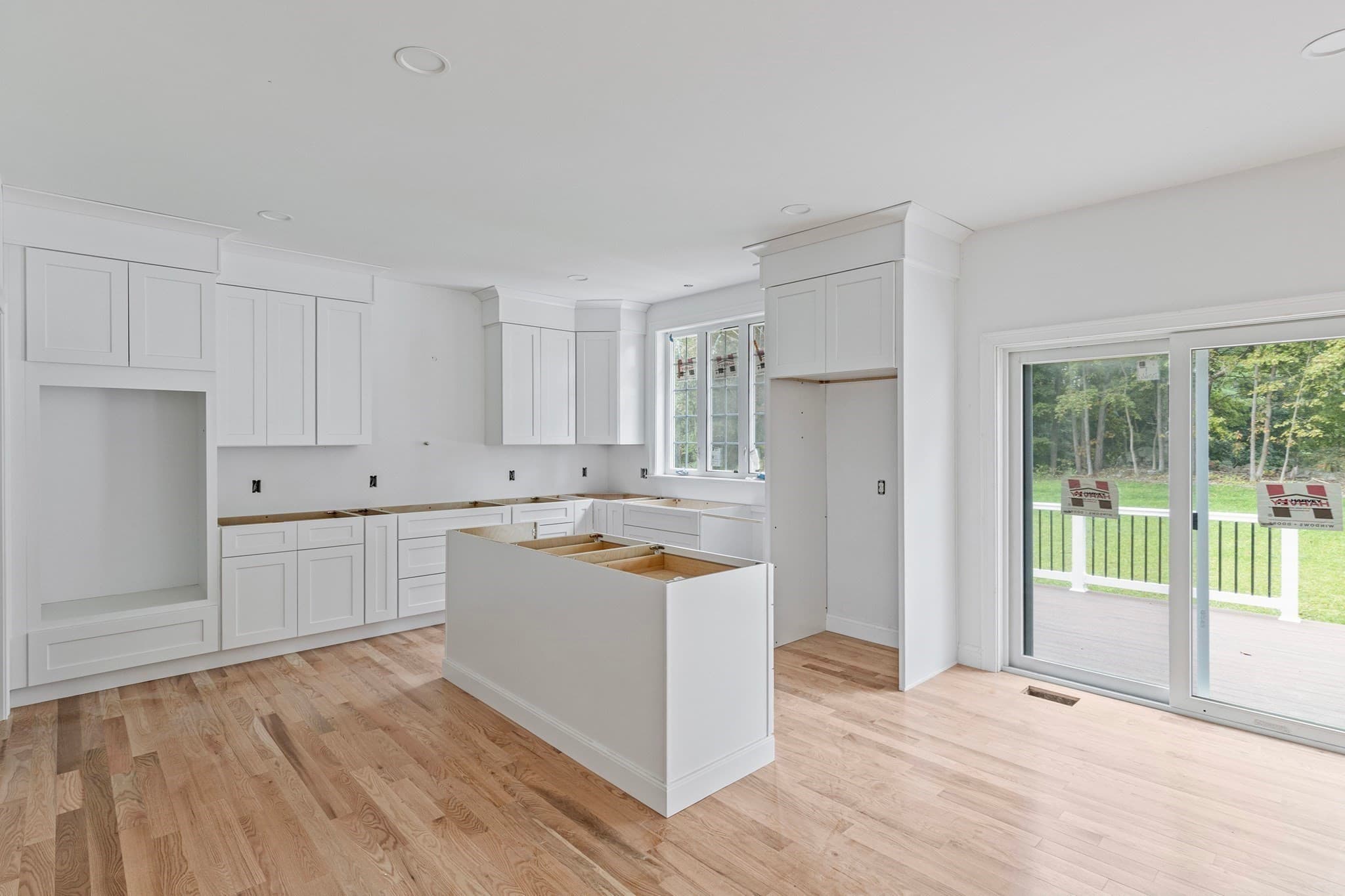 Single Family Residence at 6 Abby Road, Grafton MA 01536, photo 5 of 38