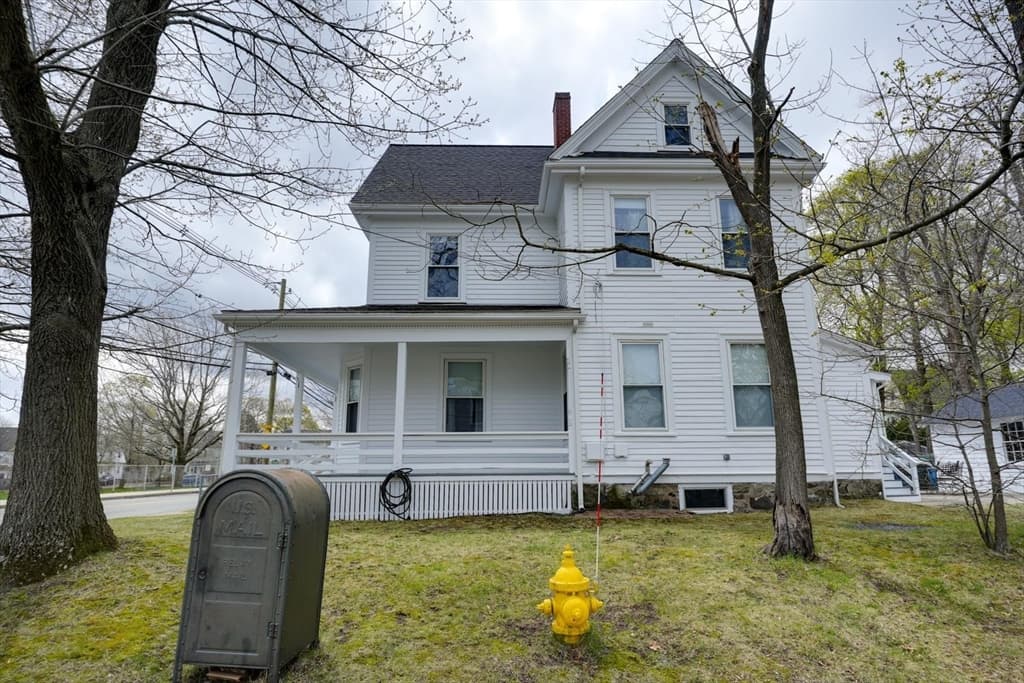 Condominium at 188 Waverley St # 1, Belmont MA 02478, Belmont, photo 14 of 16