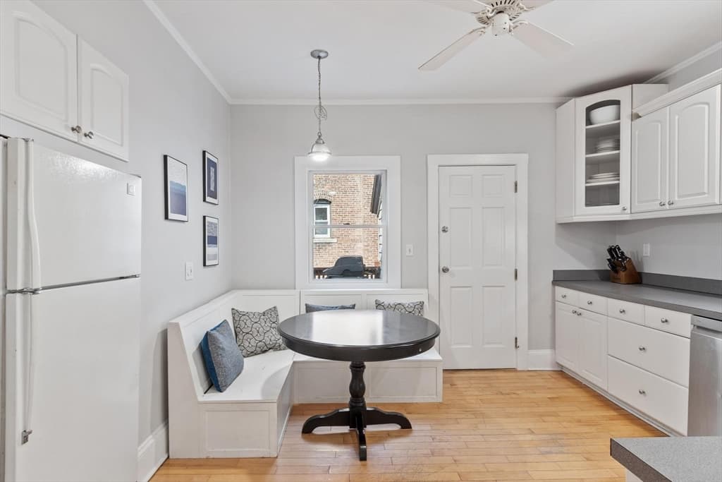 Condominium at 9-11 Pond St # 2, Boston MA 02130, photo 9 of 23