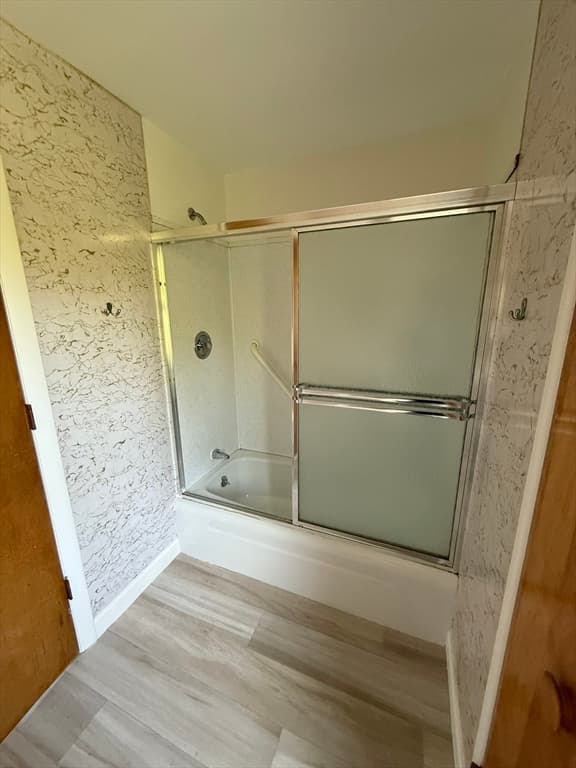 Single Family Residence at 191 Fort Hill Ave, Pittsfield MA 01201, photo 5 of 14