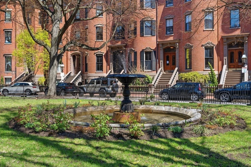 Condominium at 32 Union Park # 3, Boston MA 02118, photo 30 of 31
