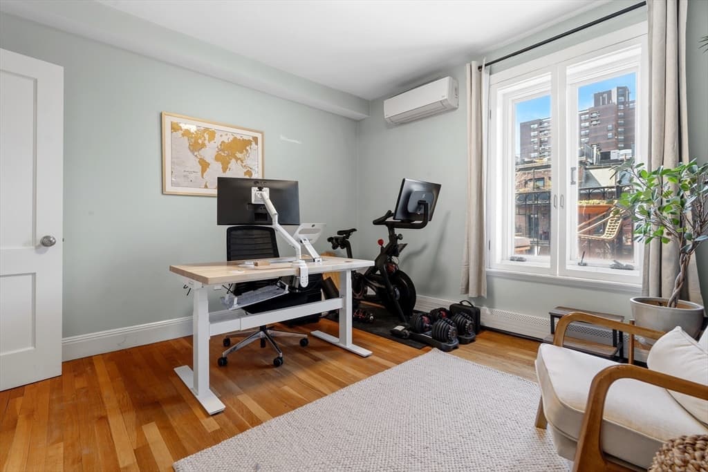 Condominium at 32 Union Park # 3, Boston MA 02118, photo 19 of 31