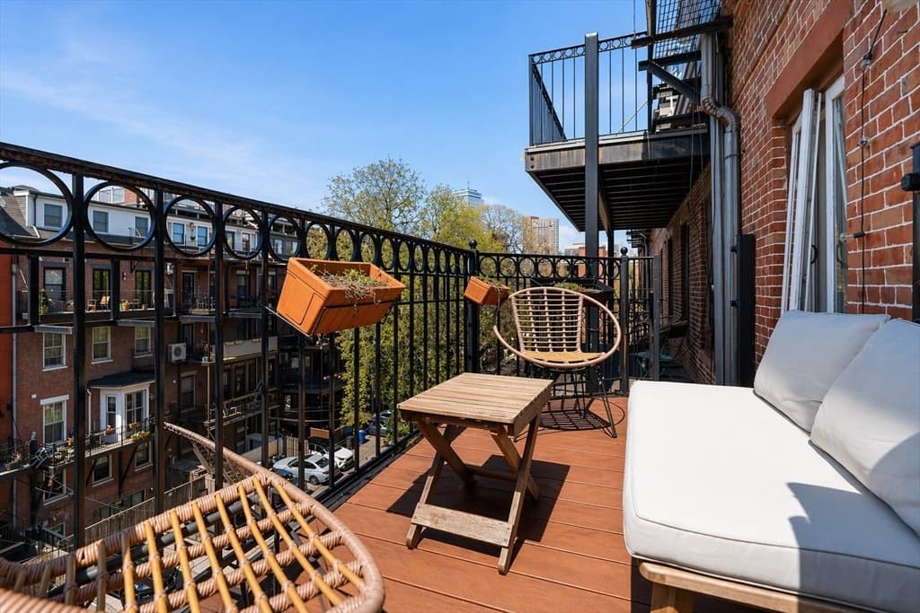 Condominium at 32 Union Park # 3, Boston MA 02118, photo 25 of 31