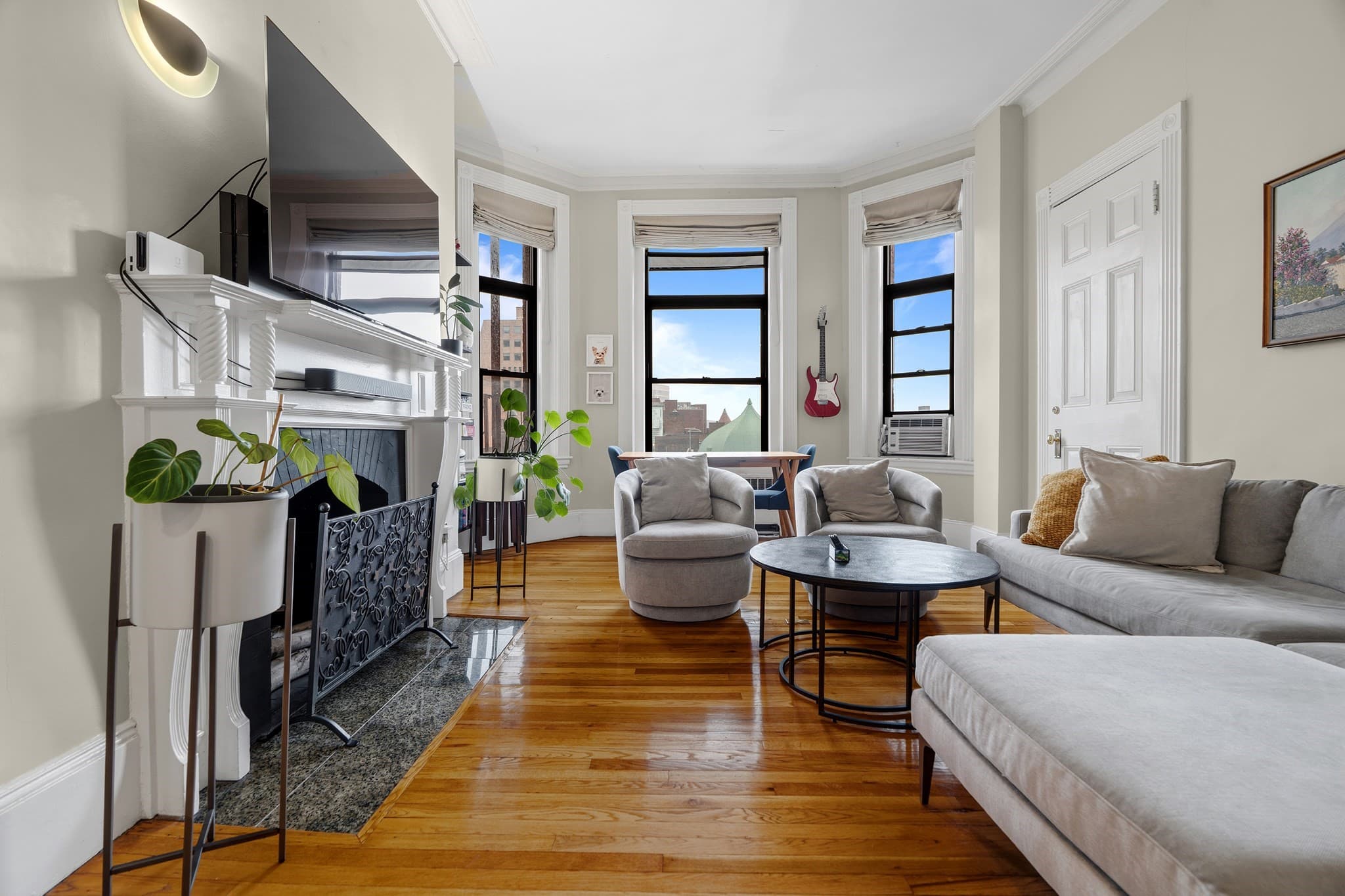 Condominium at 271 Dartmouth St # 5H, Boston MA 02116, photo 2 of 19