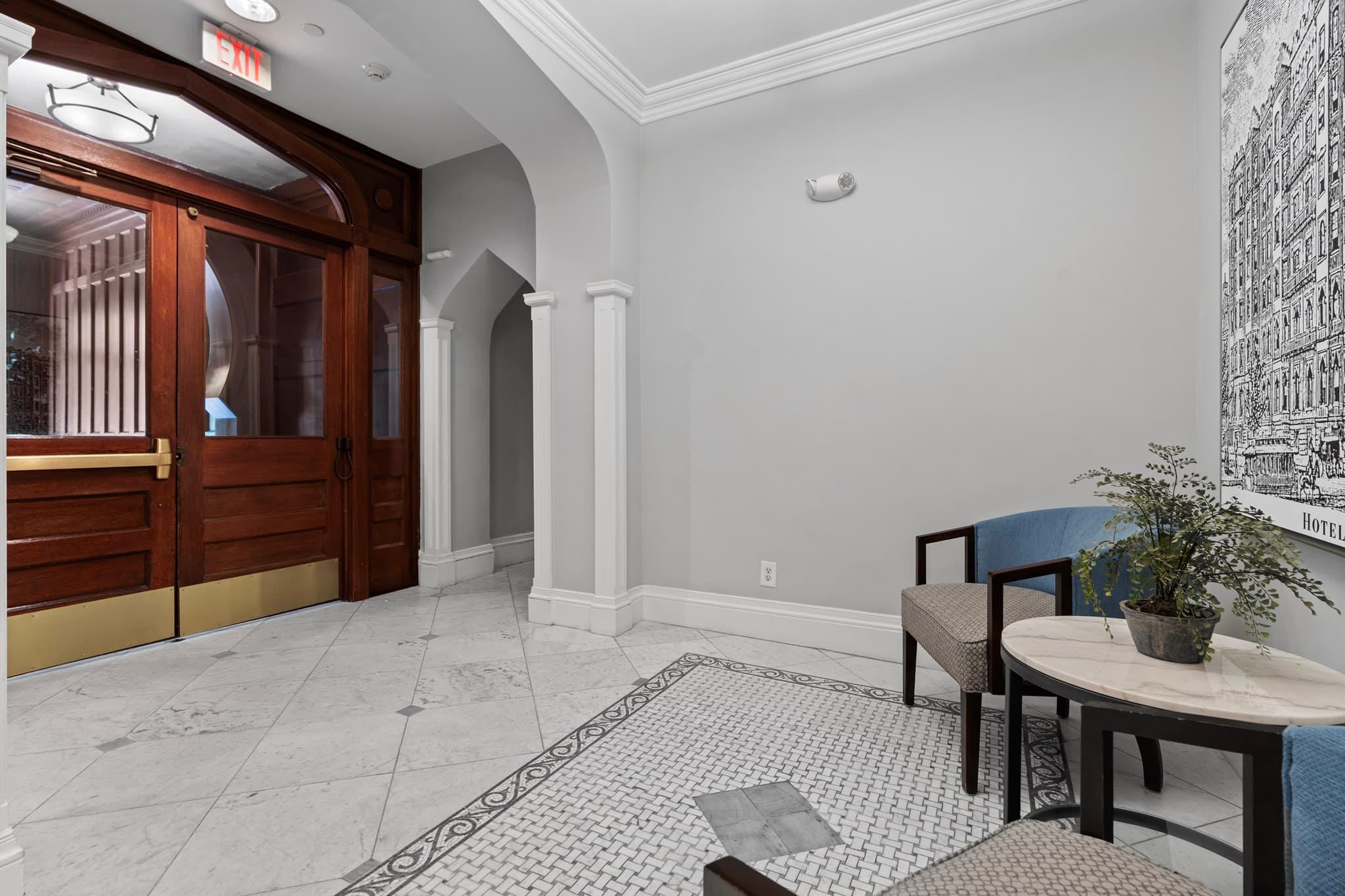 Condominium at 271 Dartmouth St # 5H, Boston MA 02116, photo 17 of 19