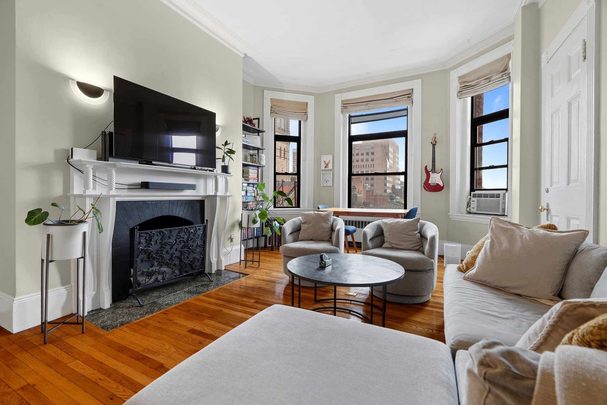 Condominium at 271 Dartmouth St # 5H, Boston MA 02116, photo 5 of 19