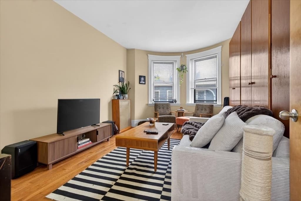 Condominium at 19 Royal St # 6, Boston MA 02134, photo 3 of 26