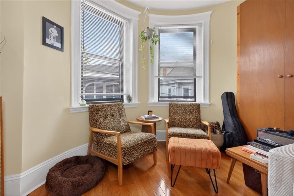 Condominium at 19 Royal St # 6, Boston MA 02134, photo 8 of 26