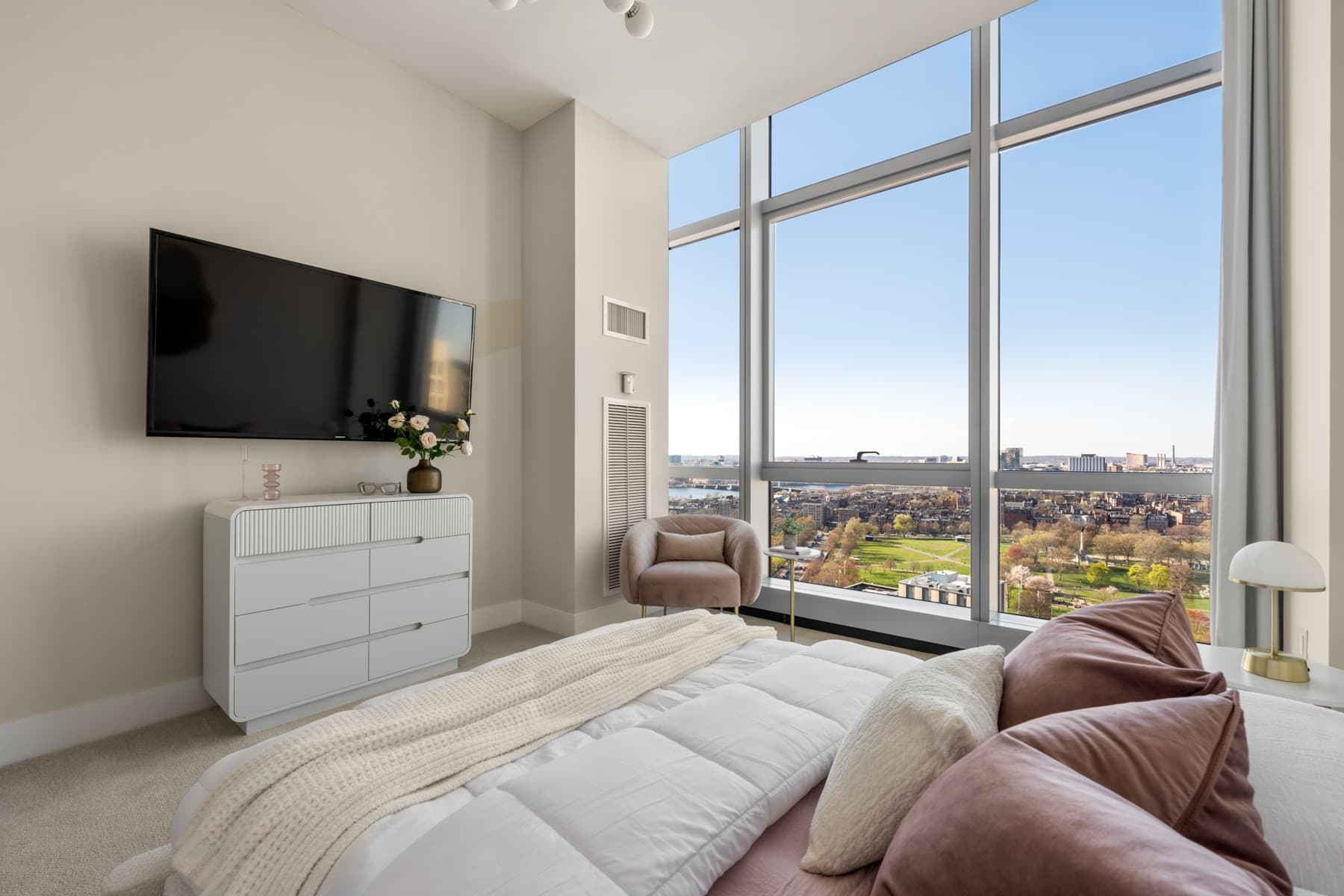 Condominium at 110 Stuart St PH, Boston MA 02116, photo 21 of 37