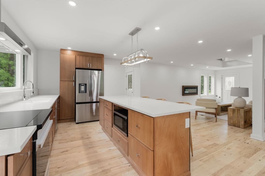 Single Family Residence at 174 Gilbert St, Mansfield MA 02048, photo 27 of 40