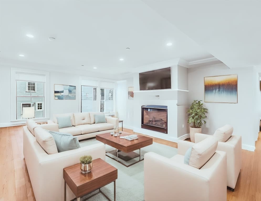 Condominium at 56 Belmont St # 1, Boston MA 02129, Boston, photo 2 of 27