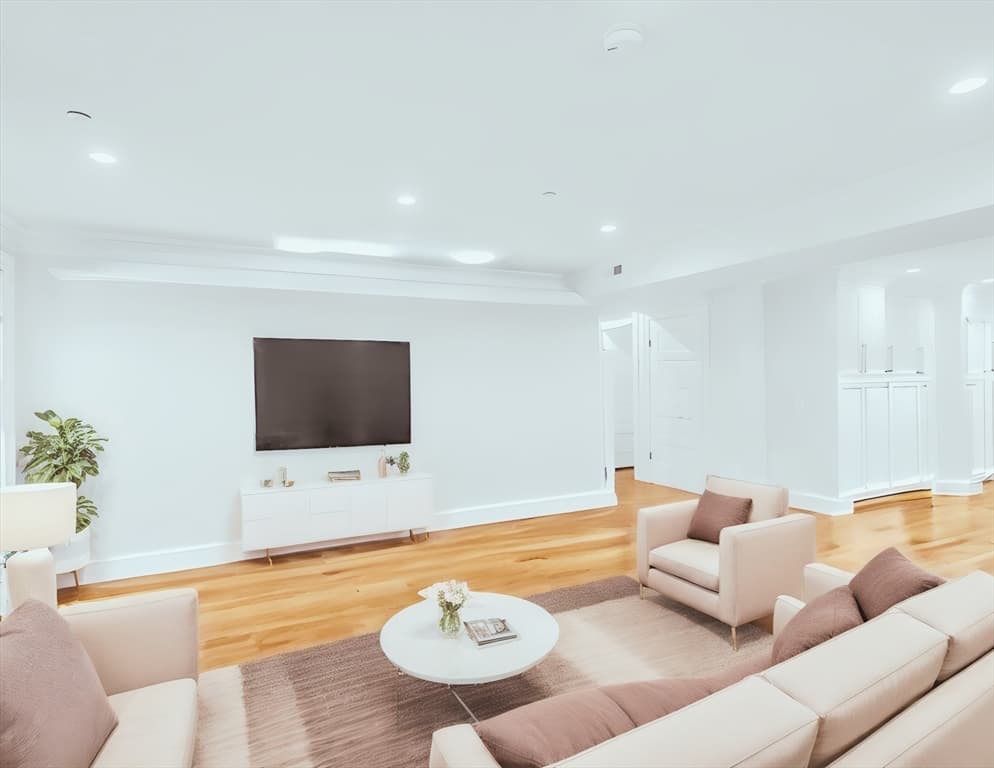 Condominium at 56 Belmont St # 1, Boston MA 02129, Boston, photo 5 of 27