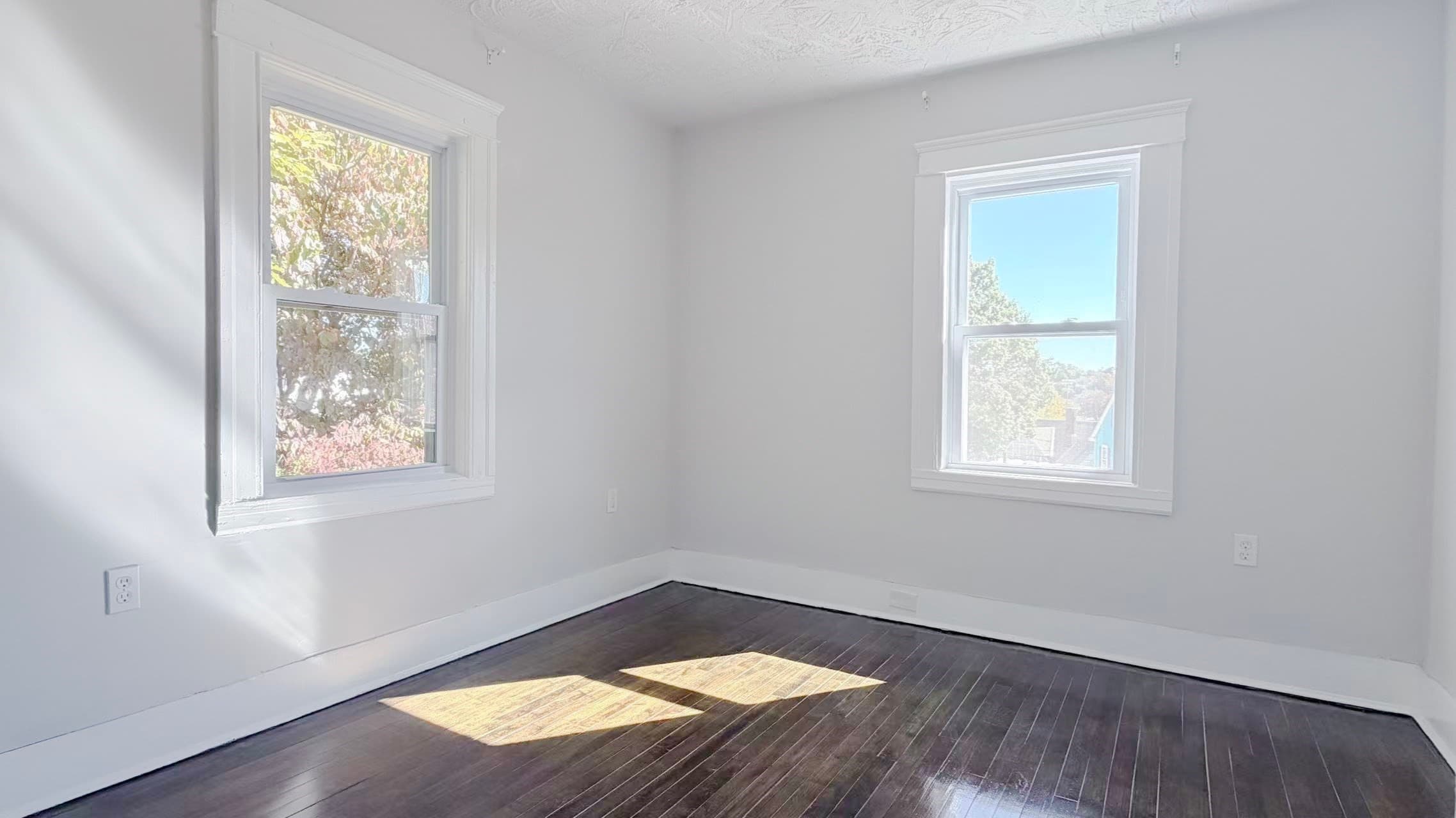 Single Family Residence at 4 Longfellow Rd, Worcester MA 01602, photo 22 of 36