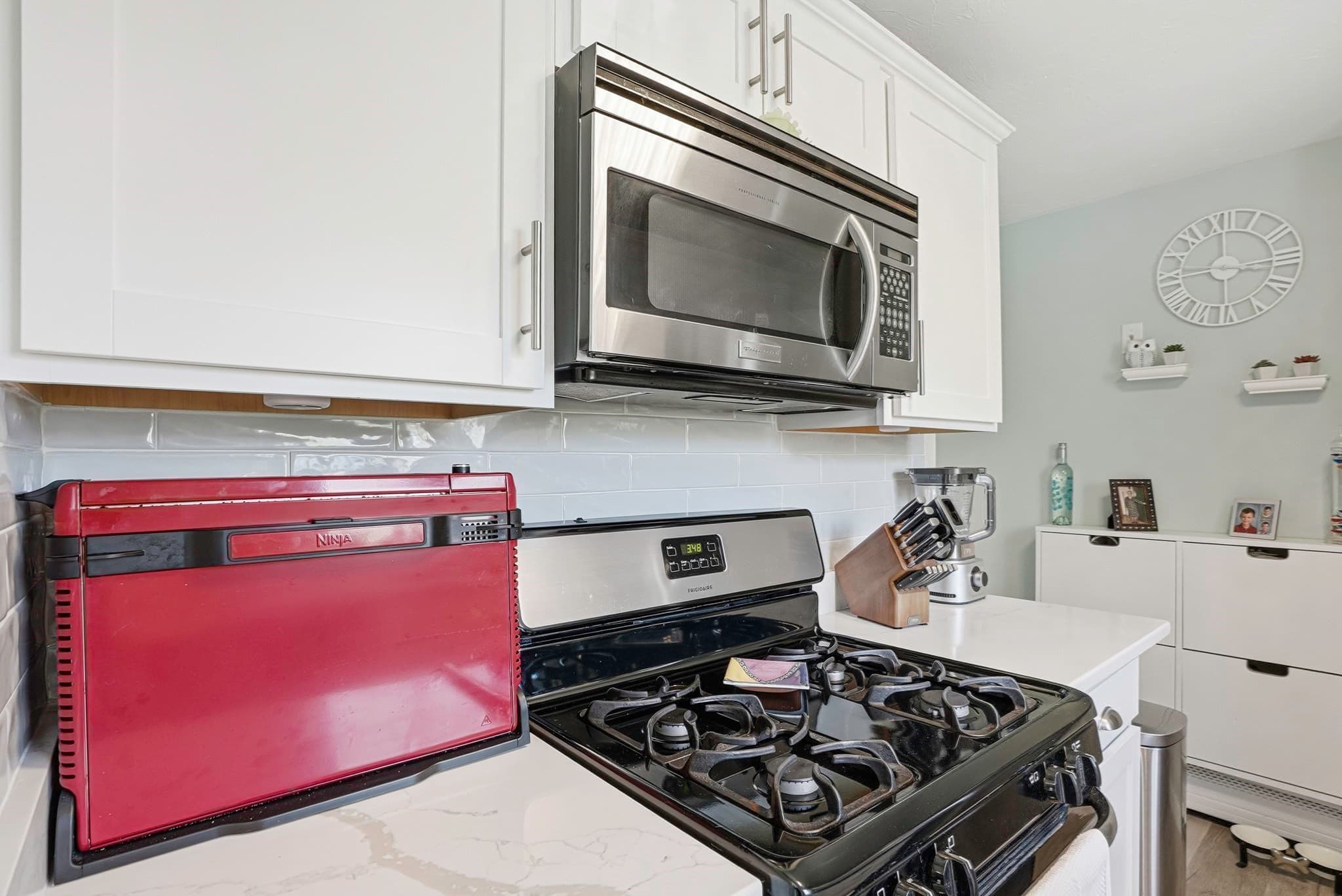 Condominium at 152 S Main Street # 152, Uxbridge MA 01569, Uxbridge, photo 10 of 36