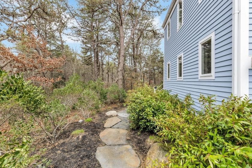 Single Family Residence at 304 Red Brook Rd, Mashpee MA 02649, photo 10 of 42