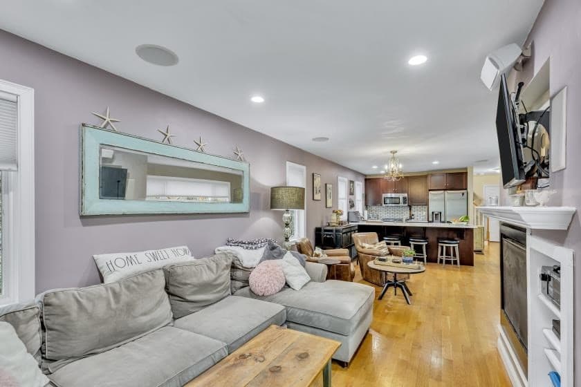 Single Family Residence at 304 Red Brook Rd, Mashpee MA 02649, photo 14 of 42