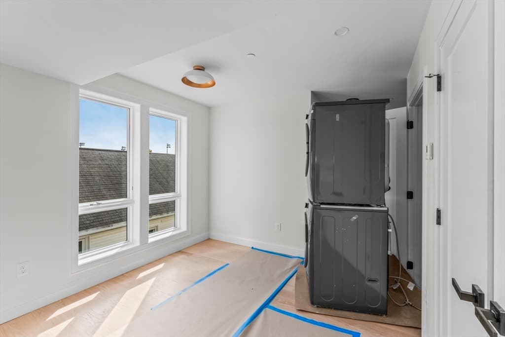 Condominium at 595 Broadway # 303, Somerville MA 02145, photo 12 of 12