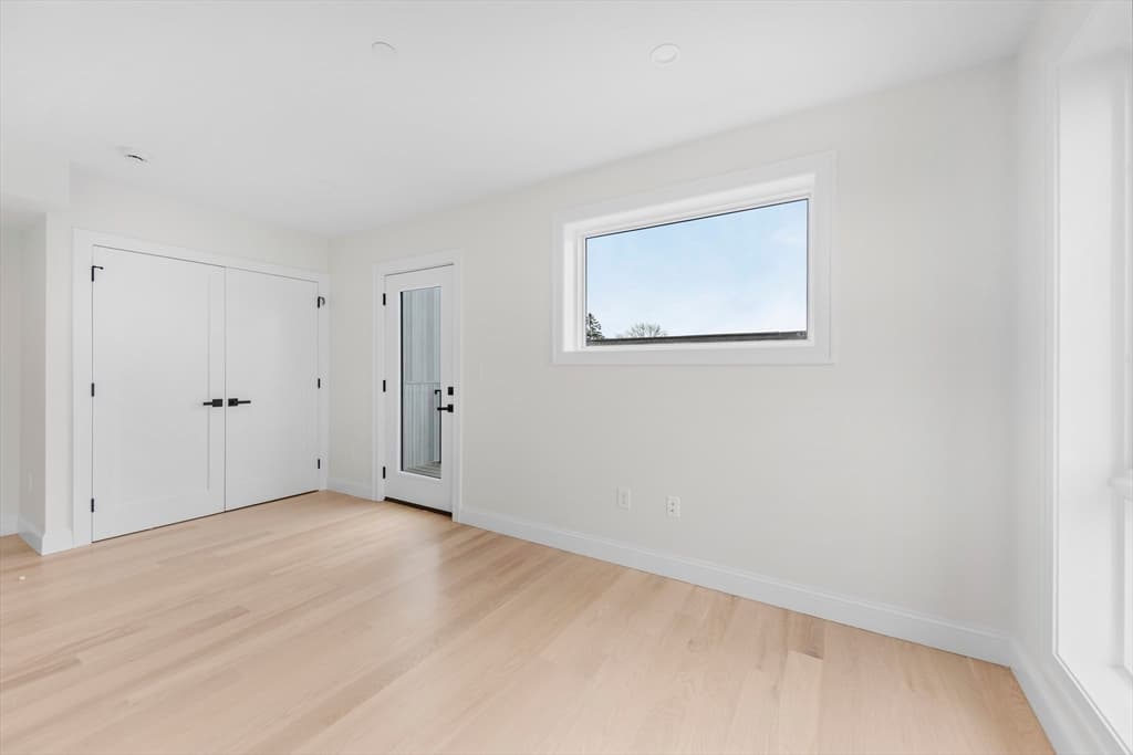 Condominium at 595 Broadway # 303, Somerville MA 02145, photo 9 of 12