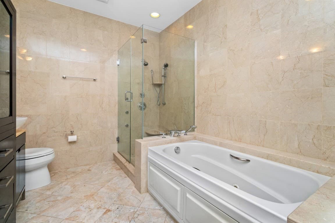 Condominium at 811 Boylston St PH, Boston MA 02116, photo 20 of 32