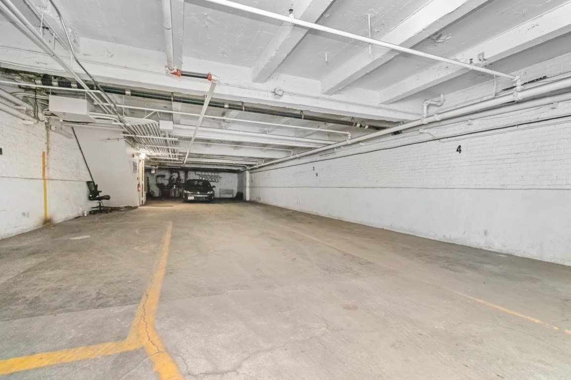 Condominium at 811 Boylston St PH, Boston MA 02116, photo 18 of 32