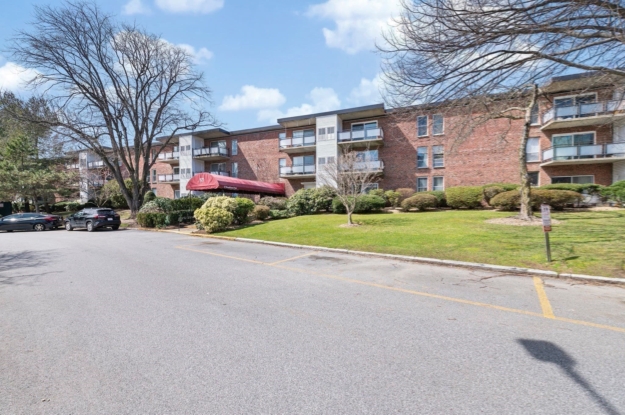 Condominium at 57 Broadlawn Park # 14B, Boston MA 02132, photo 25 of 26