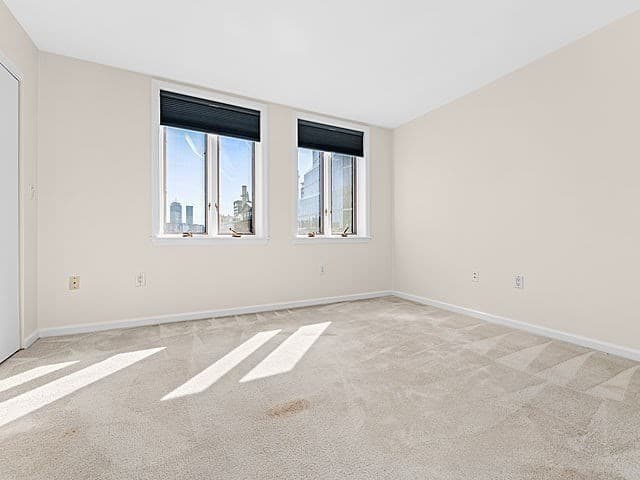 Condominium at 10 Rogers Street # 428, Cambridge MA 02142, Cambridge, photo 29 of 29