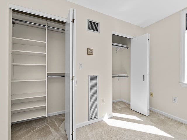 Condominium at 10 Rogers Street # 428, Cambridge MA 02142, Cambridge, photo 4 of 29