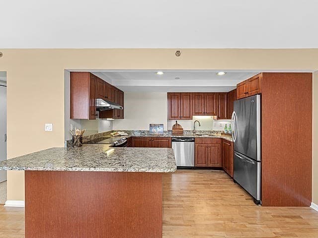 Condominium at 10 Rogers Street # 428, Cambridge MA 02142, Cambridge, photo 8 of 29