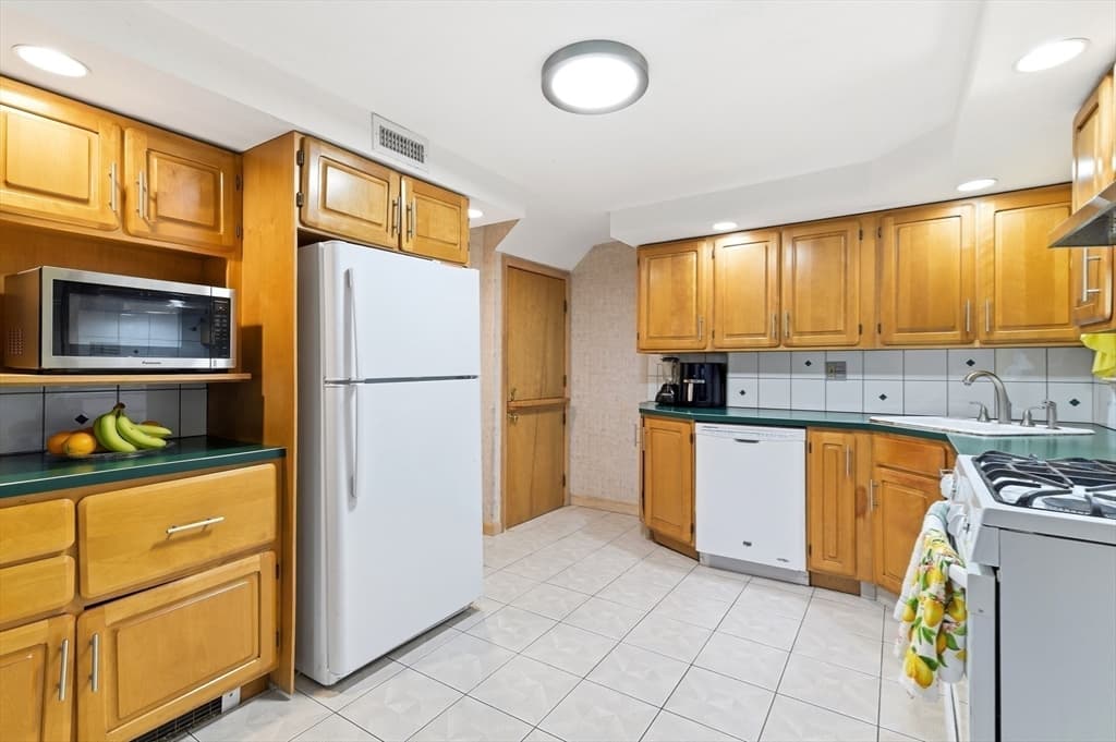 2 Family - 2 Units Side by Side at 19 Clark St, Randolph MA 02368, Randolph, photo 12 of 30