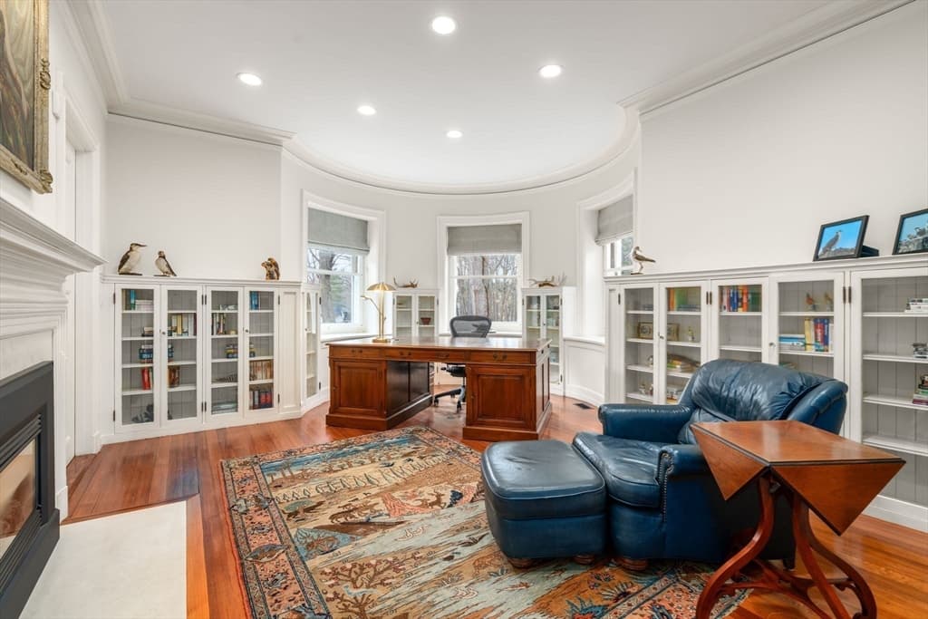 650 Canton Ave, Milton MA 02186 photo 12