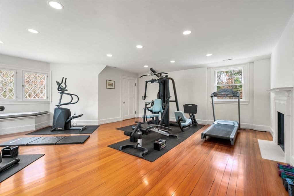 650 Canton Ave, Milton MA 02186 photo 32