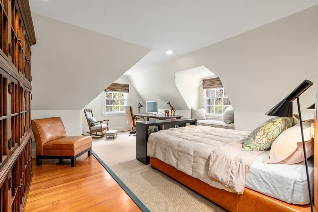 650 Canton Ave, Milton MA 02186 photo 30