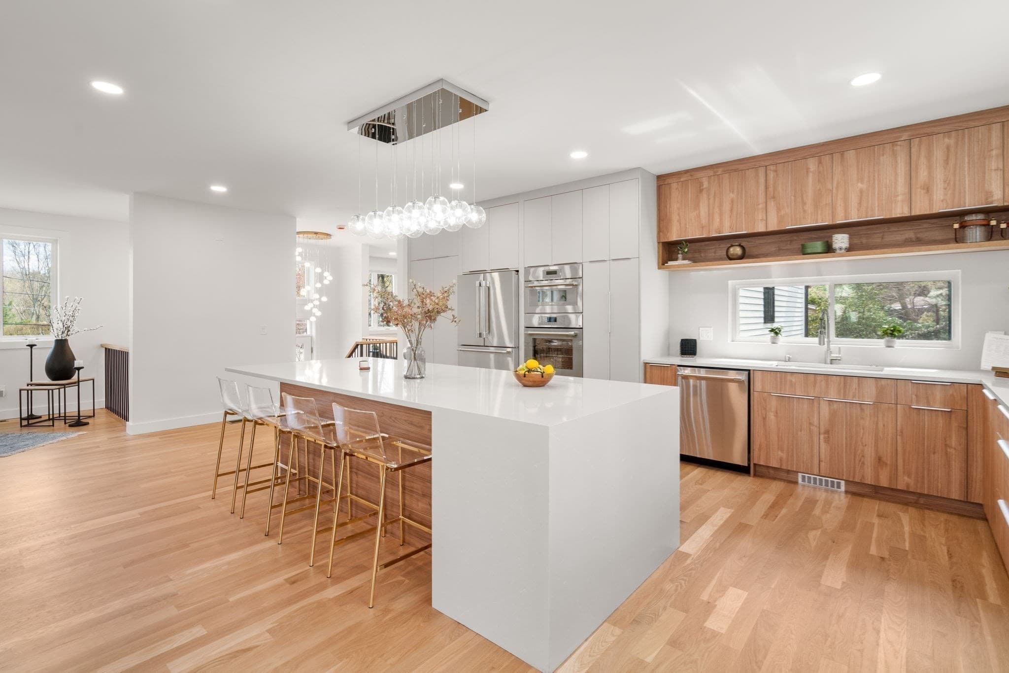 Single Family Residence at 100 Woodbine Circle, Needham MA 02494, photo 6 of 40
