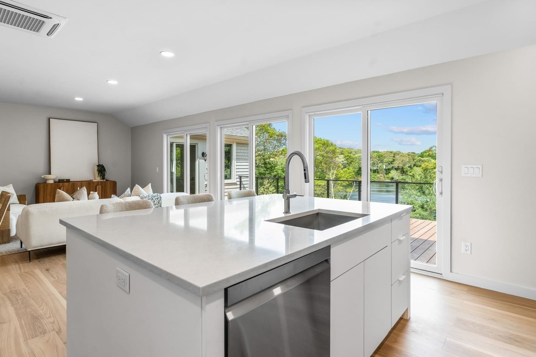 Single Family Residence at 162 Main St, Barnstable MA 02655, photo 17 of 42