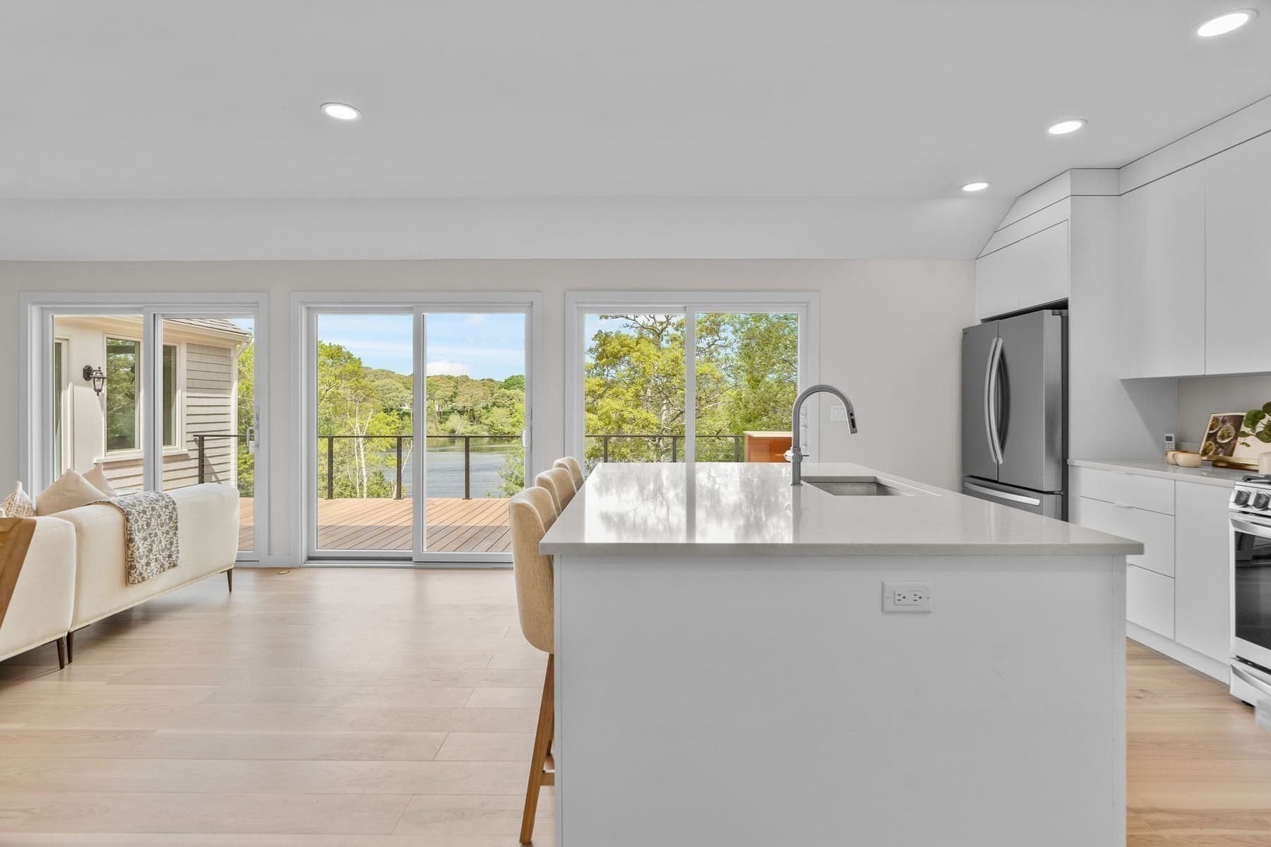 Single Family Residence at 162 Main St, Barnstable MA 02655, photo 16 of 42