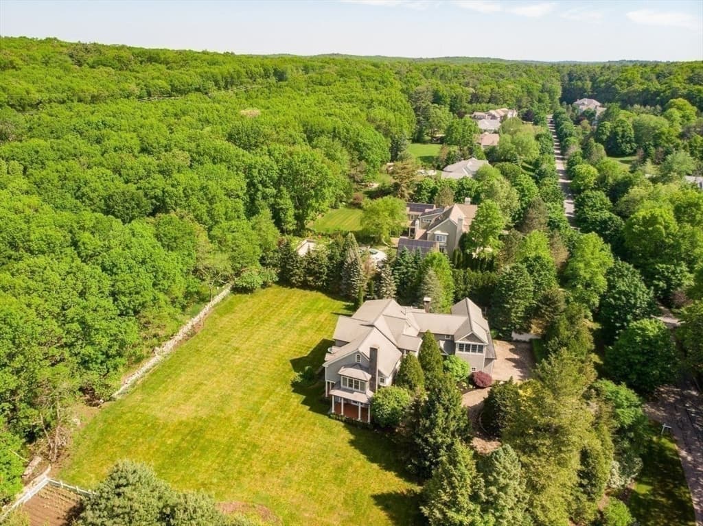 Single Family Residence at 2 Stonegate Ln, Dover MA 02030, Dover, photo 33 of 35