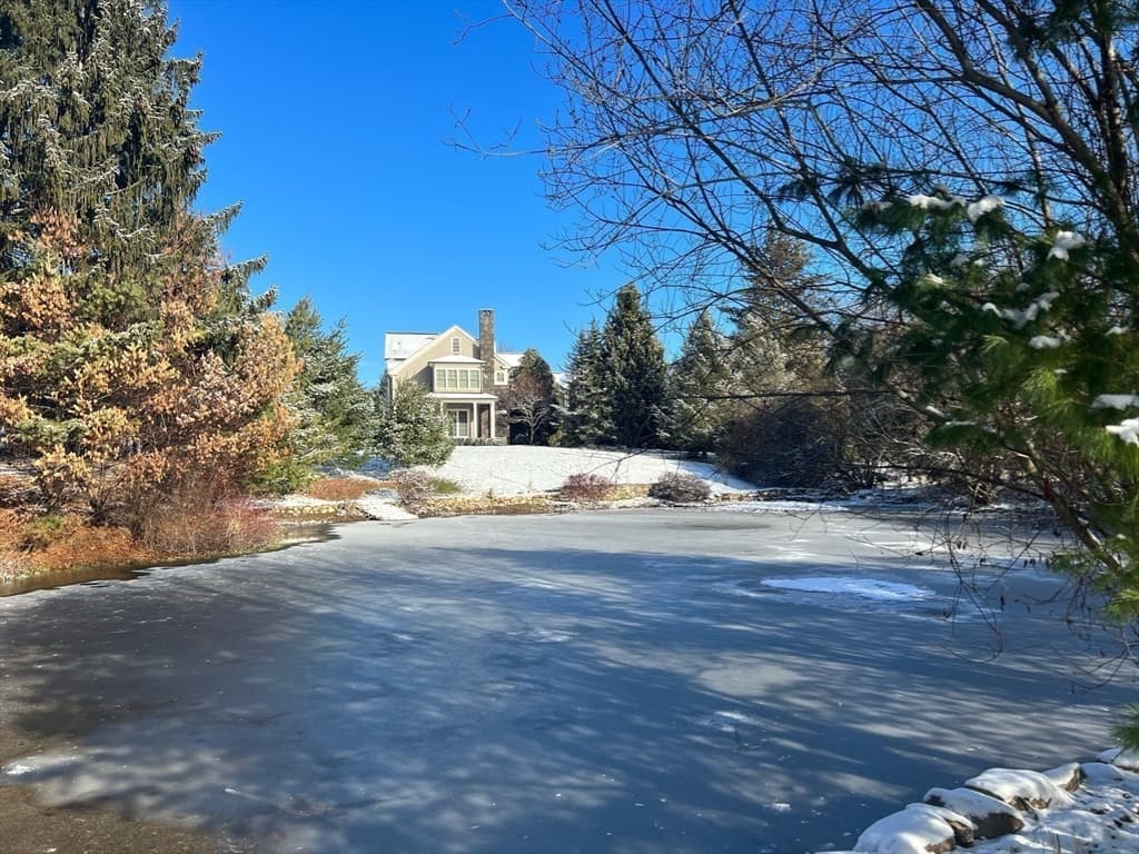 Single Family Residence at 2 Stonegate Ln, Dover MA 02030, Dover, photo 31 of 35