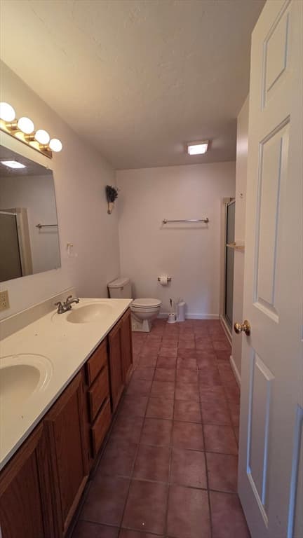 Condominium at 204 Treasure Island Rd # 204, Webster MA 01570, photo 13 of 25