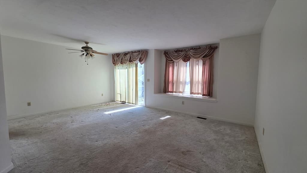 Condominium at 204 Treasure Island Rd # 204, Webster MA 01570, photo 9 of 25
