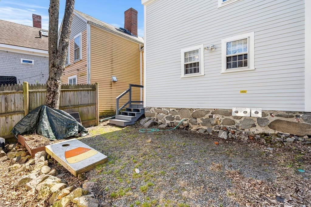 3 Family - 3 Units Up/Down at 31 Mugford St, Marblehead MA 01945, photo 27 of 28