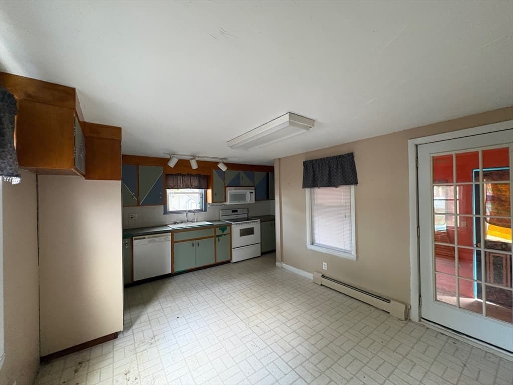 Single Family Residence at 18 Alger Ave, Taunton MA 02780, photo 2 of 14