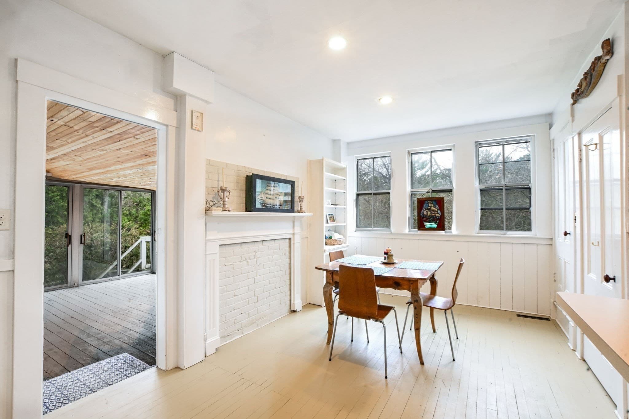 Single Family Residence at 1331 Main St, Barnstable MA 02635, photo 12 of 34