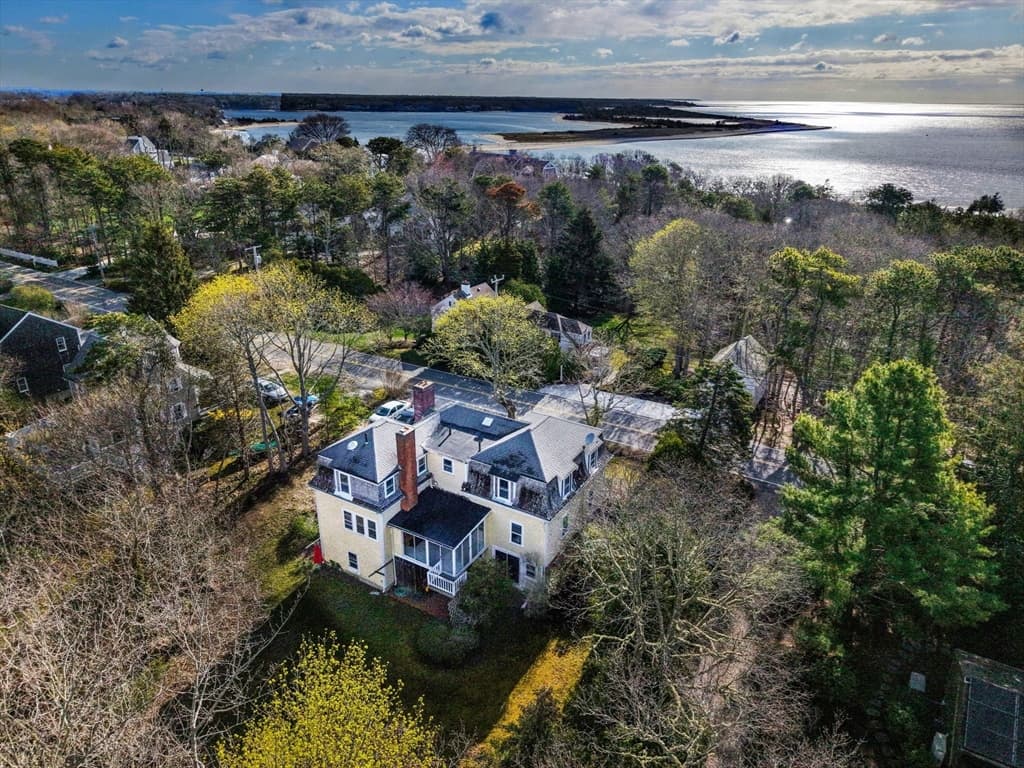 1331 Main St, Barnstable MA 02635