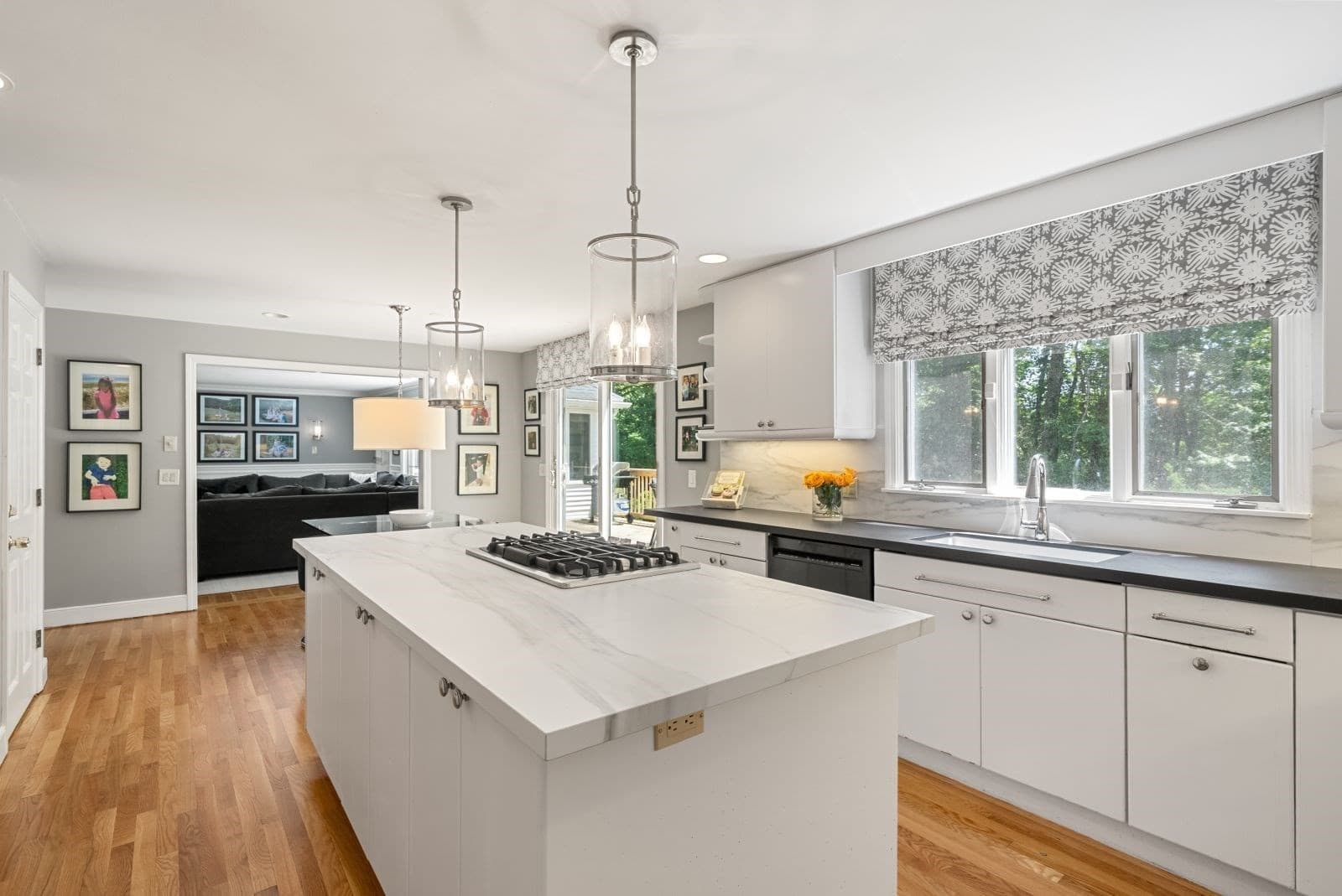 Single Family Residence at 100 Albion Rd, Wellesley MA 02481, photo 13 of 39