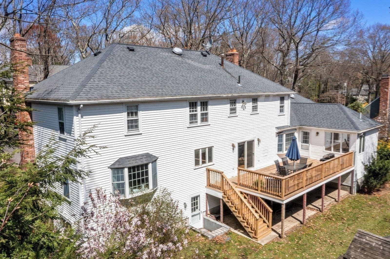 Single Family Residence at 100 Albion Rd, Wellesley MA 02481, photo 36 of 39